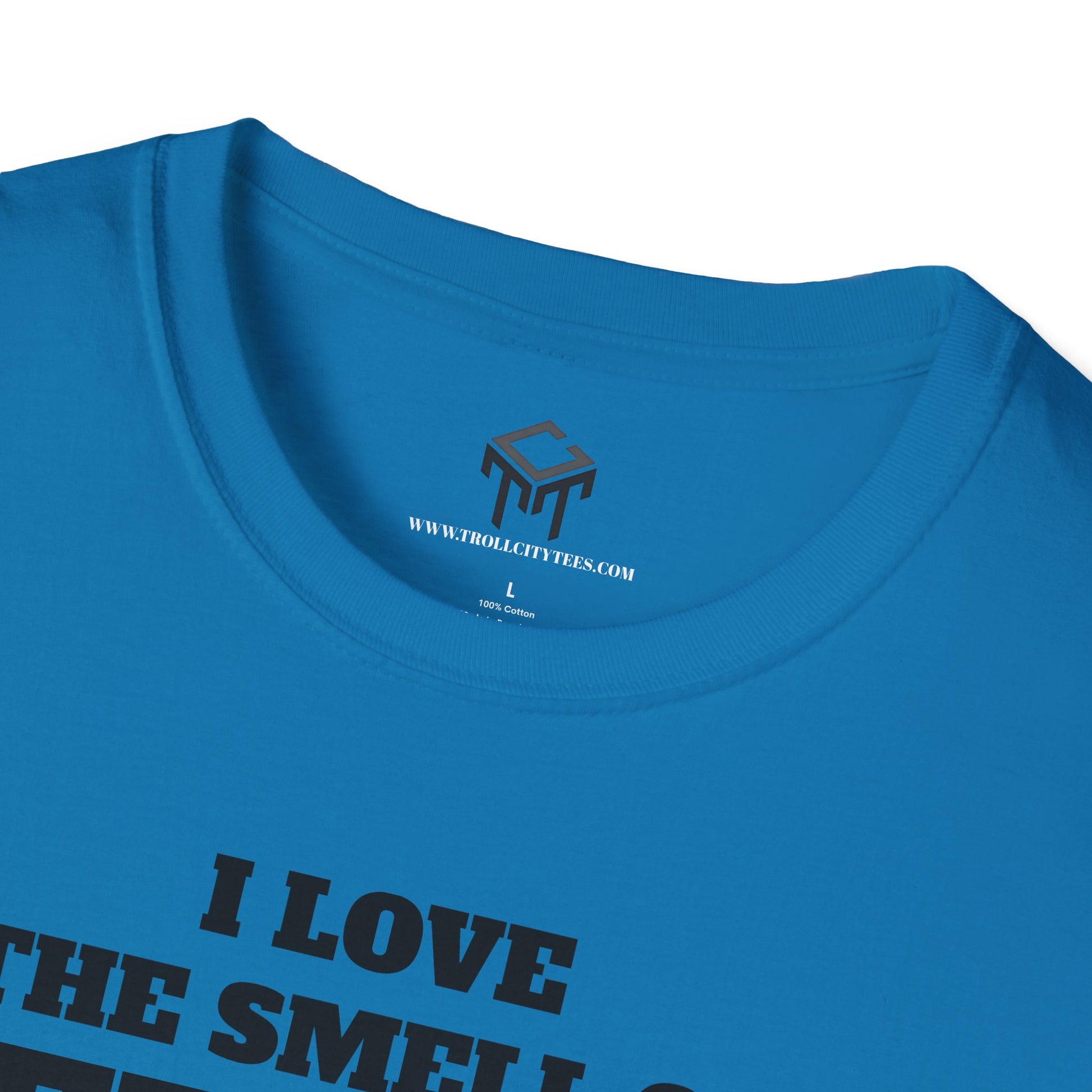 I Love The Smell of Jet Fuel in The Morning - Funny Unisex T-Shirt