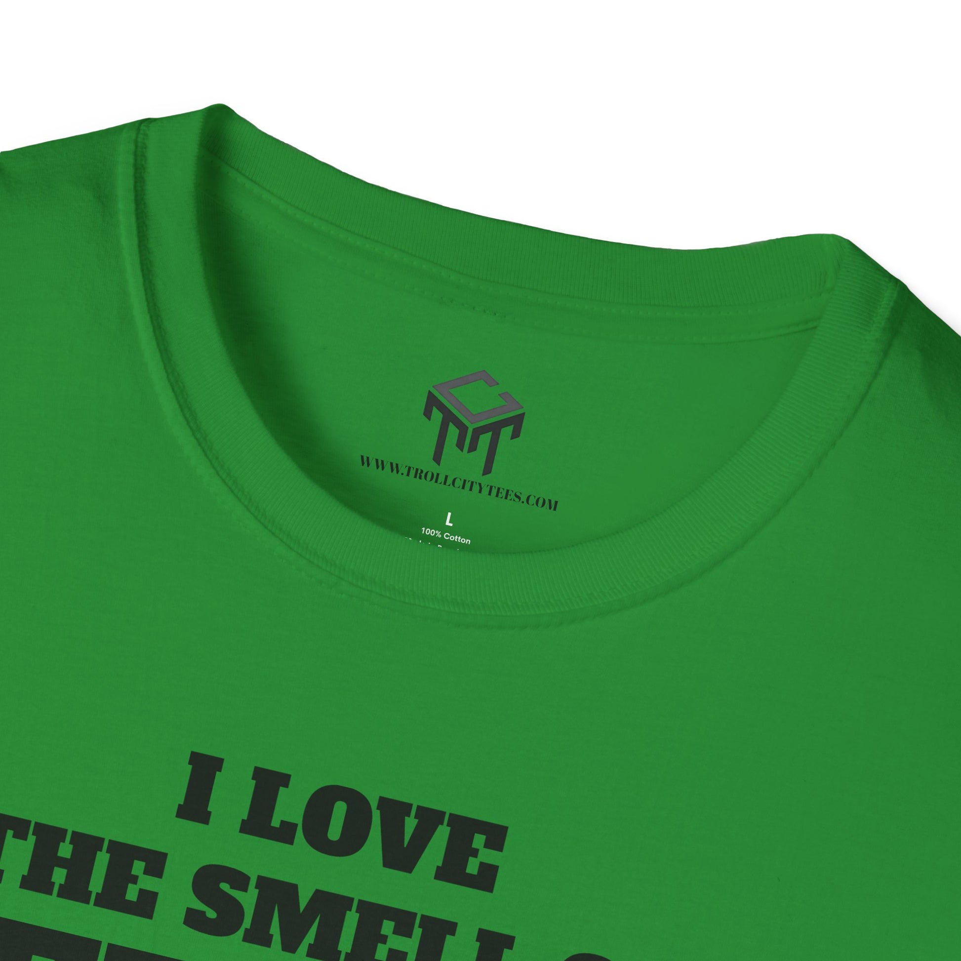 I Love The Smell of Jet Fuel in The Morning - Funny Unisex T-Shirt