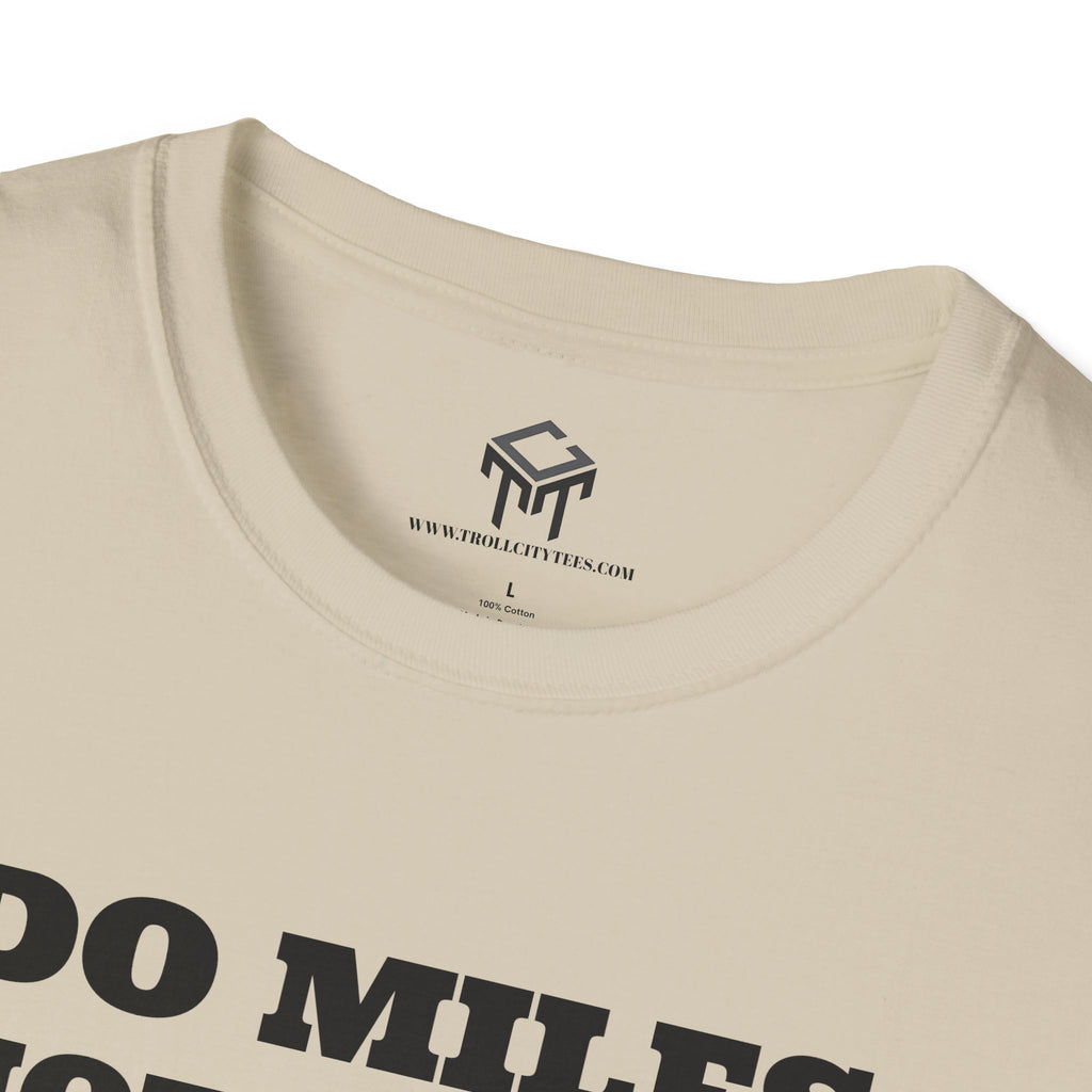 Do Milfs, Not Drugs - Funny Unisex T-Shirt