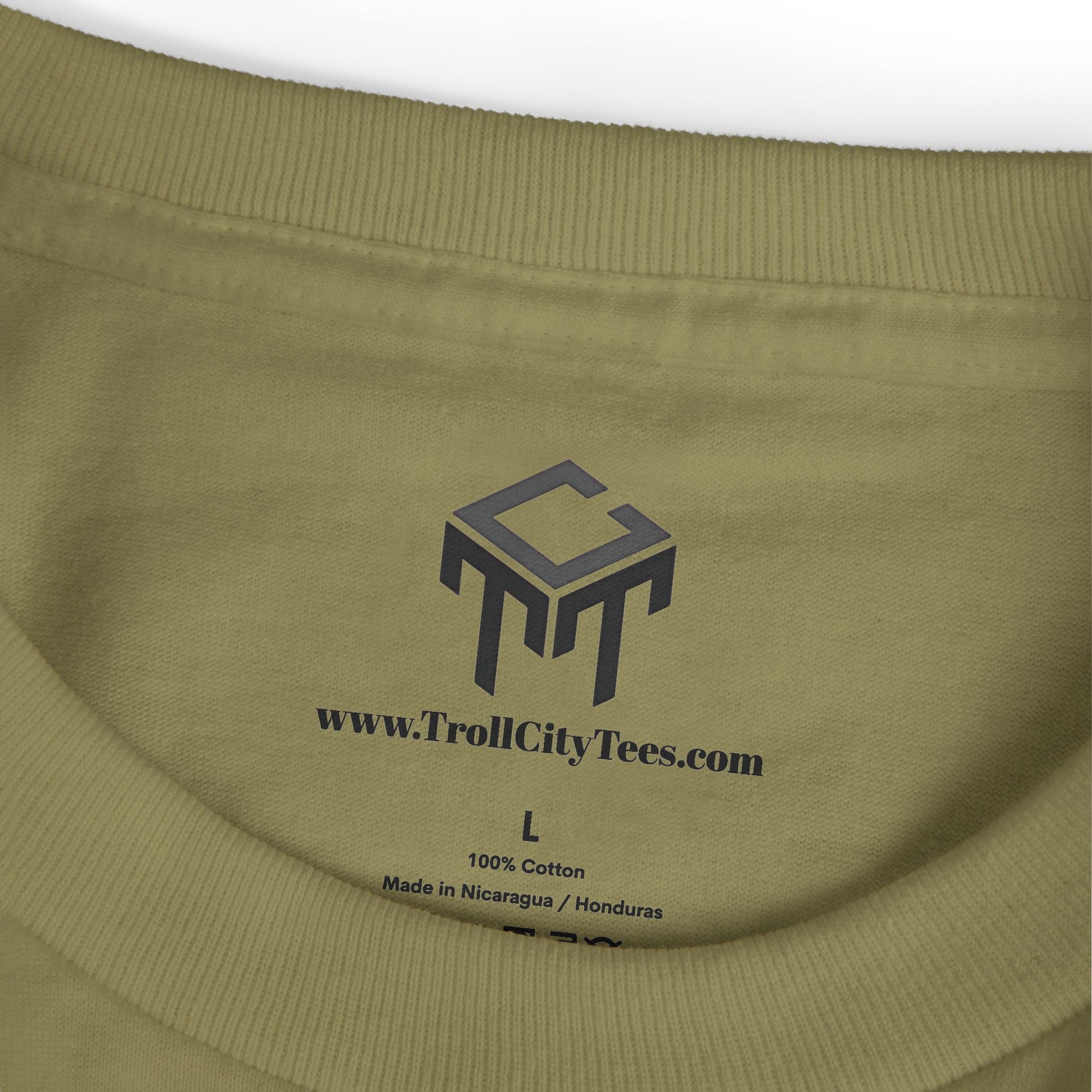 "Live Free" Unisex Heavyweight Tee - Comfort & Style for Everyday Adventures