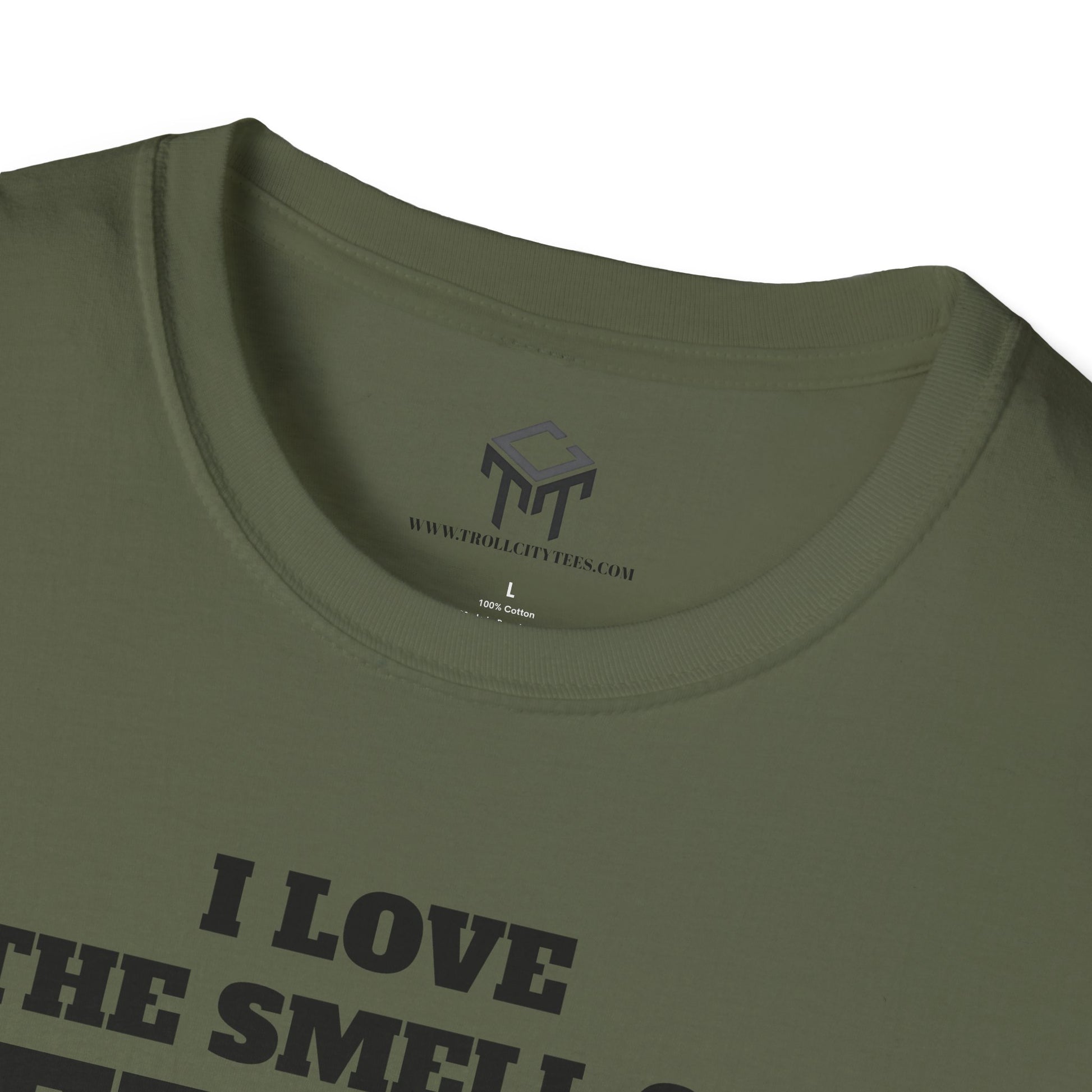 I Love The Smell of Jet Fuel in The Morning - Funny Unisex T-Shirt