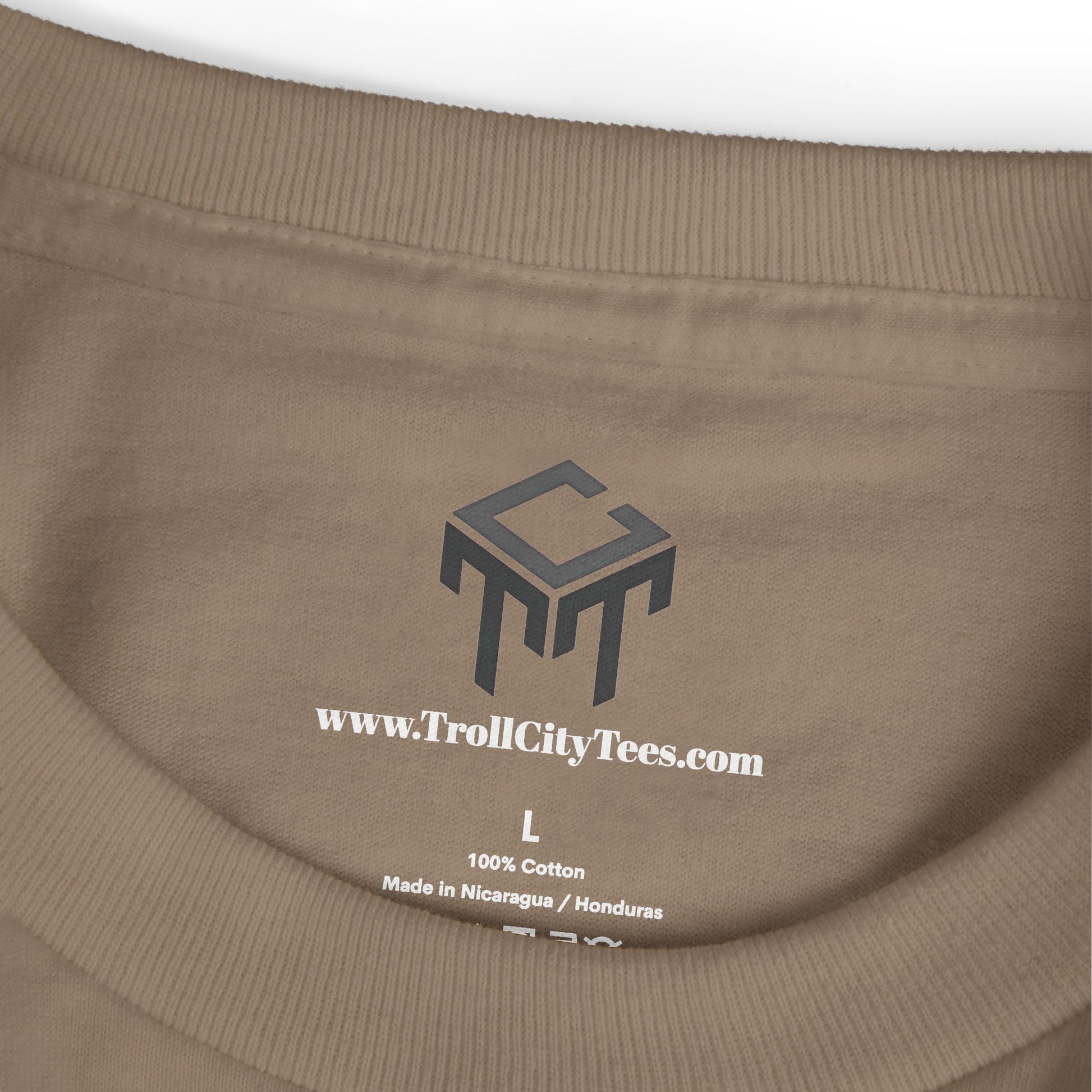 "Live Free" Unisex Heavyweight Tee - Comfort & Style for Everyday Adventures