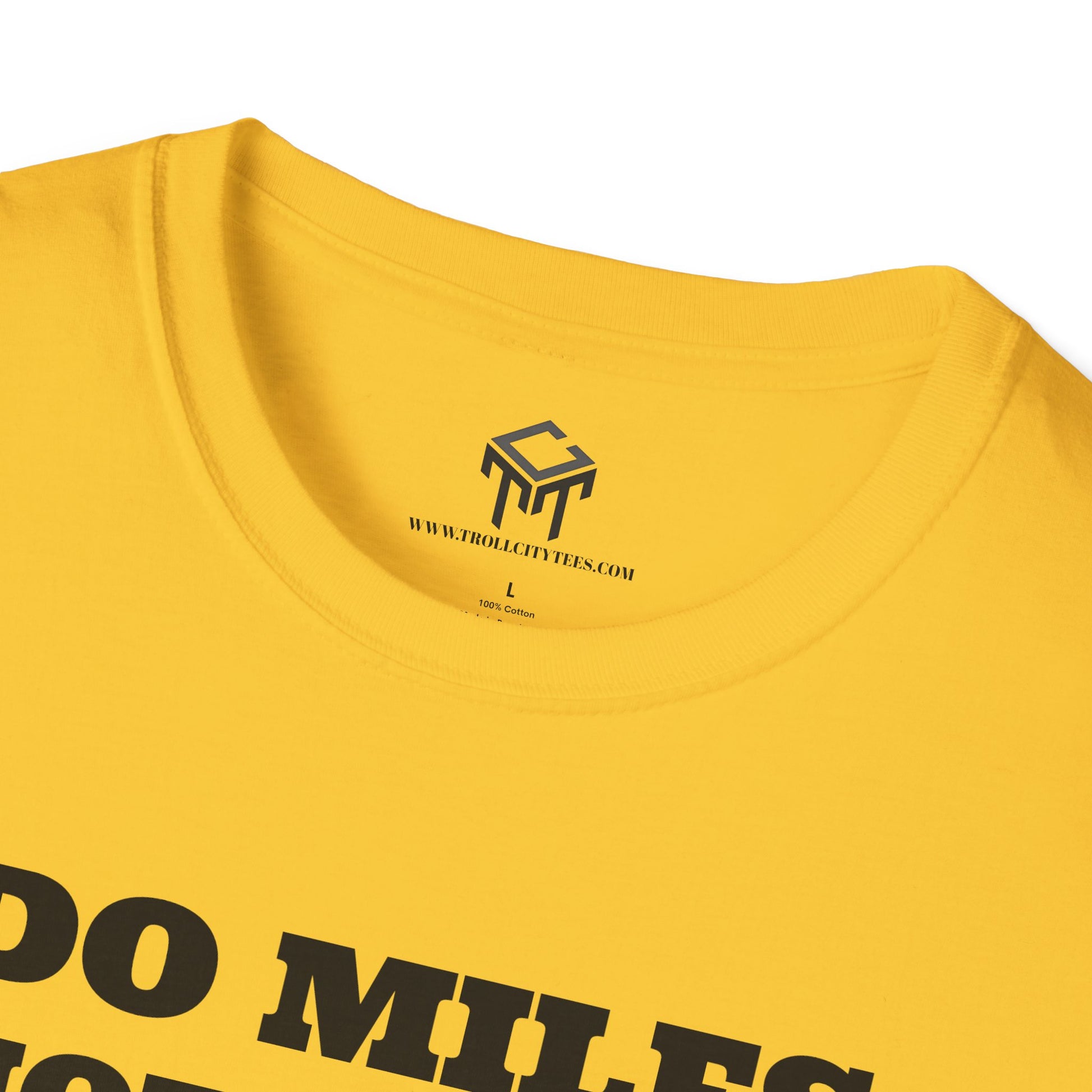 Do Milfs, Not Drugs - Funny Unisex T-Shirt