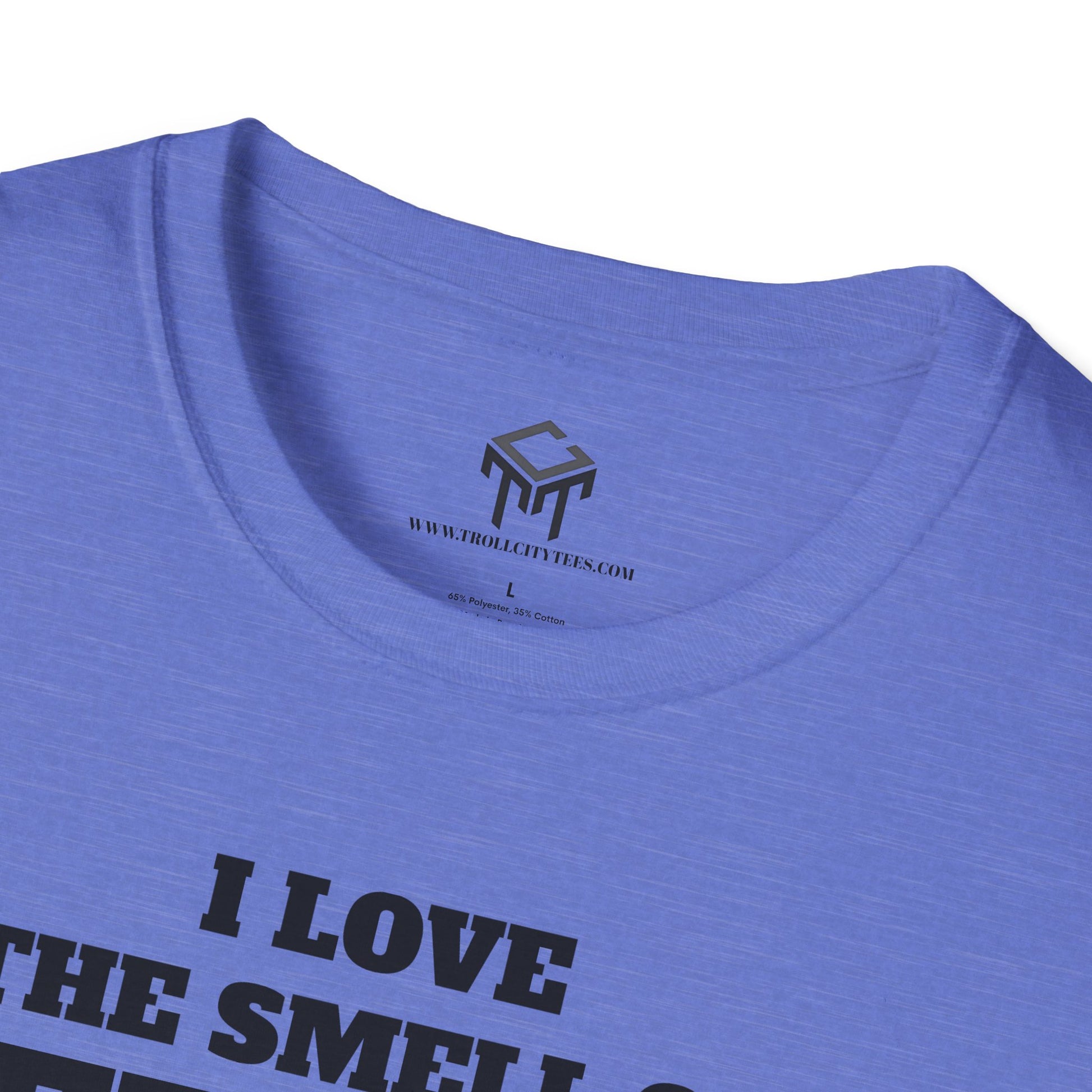 I Love The Smell of Jet Fuel in The Morning - Funny Unisex T-Shirt