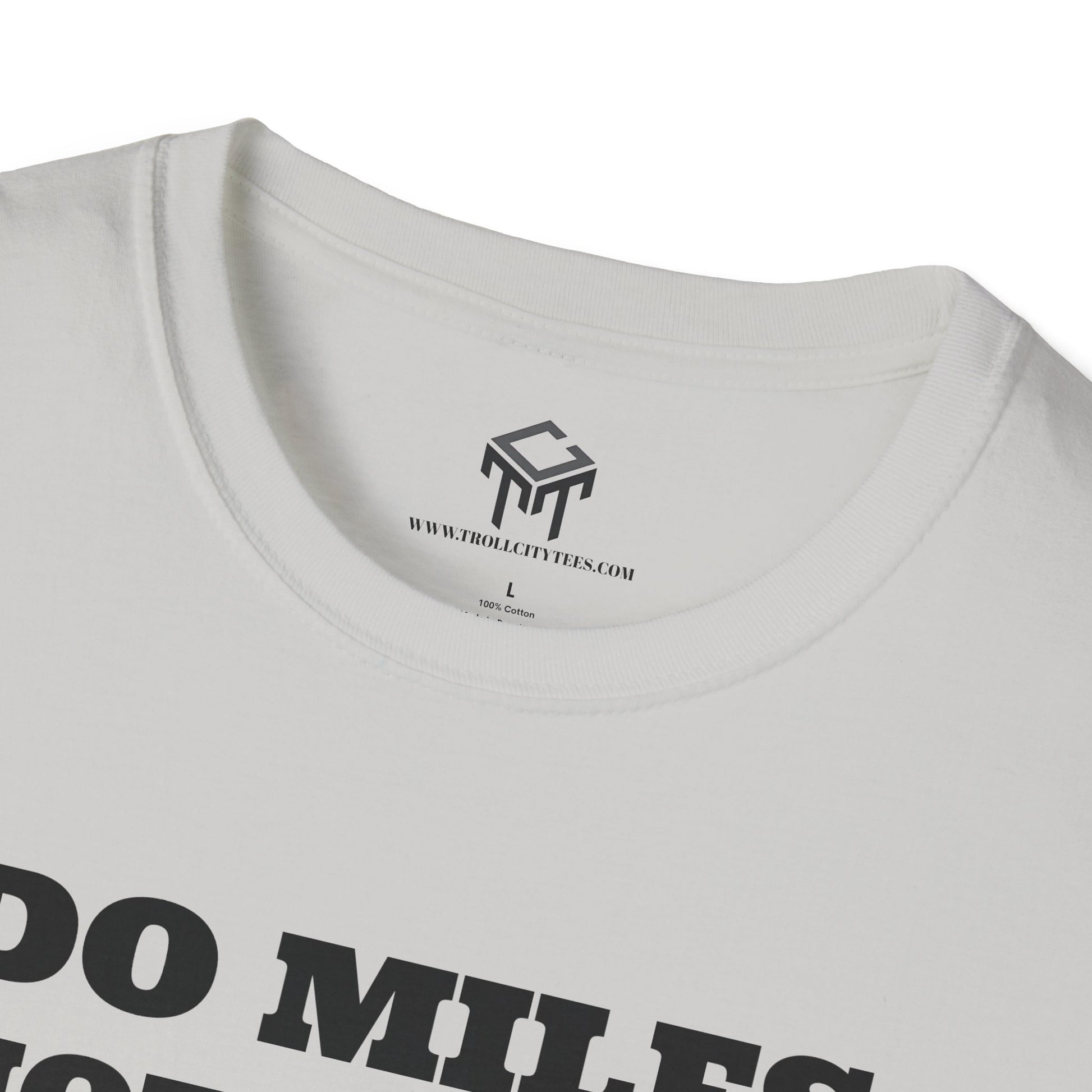 Do Milfs, Not Drugs - Funny Unisex T-Shirt
