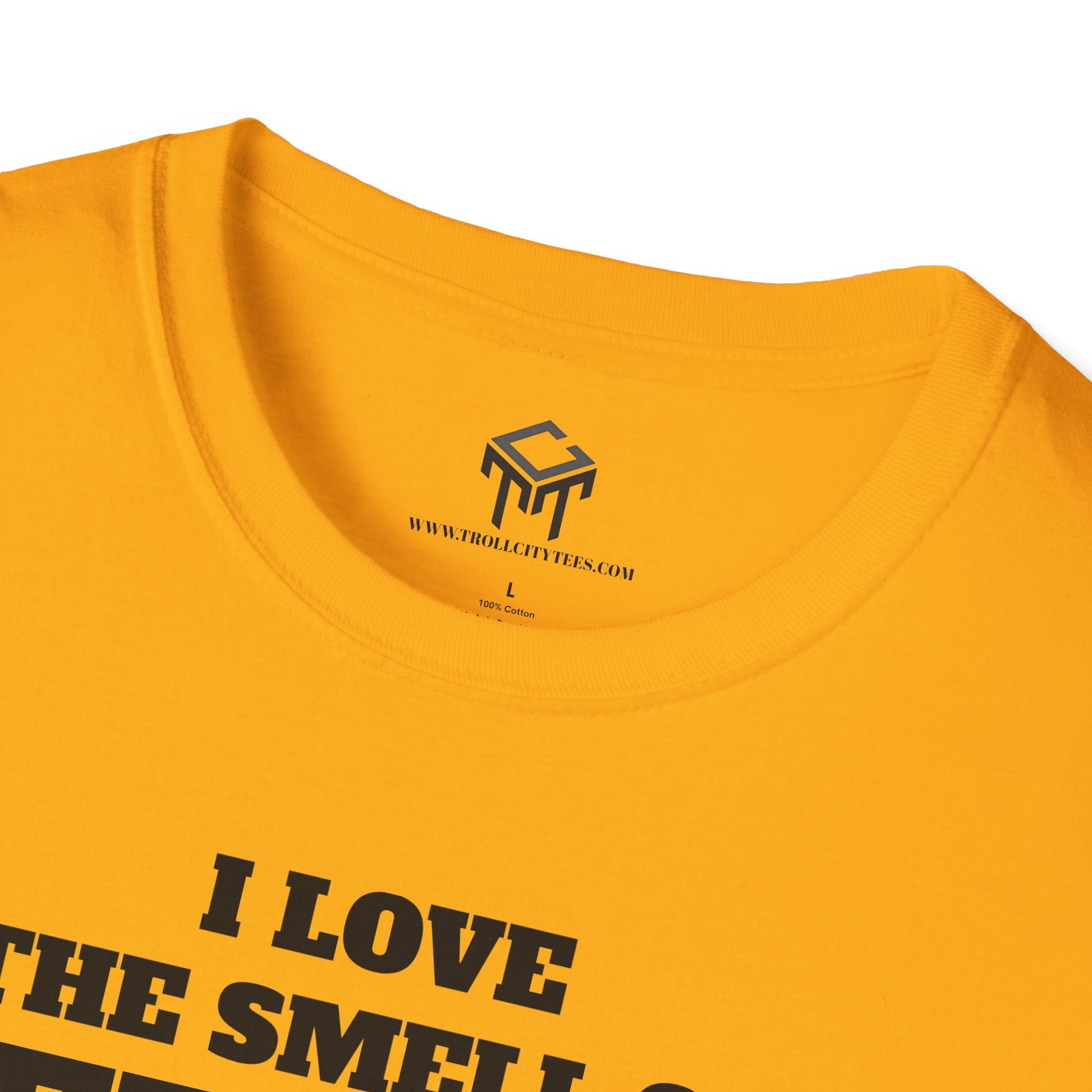I Love The Smell of Jet Fuel in The Morning - Funny Unisex T-Shirt