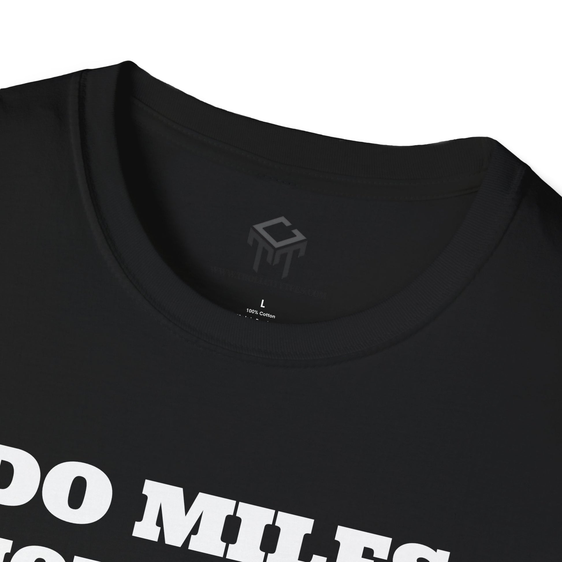 Do Milfs, Not Drugs - Funny Unisex T-Shirt